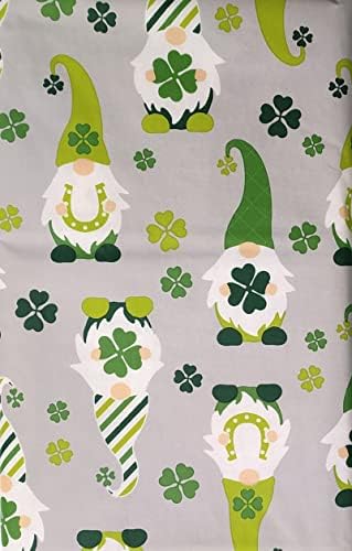 Aziz Patrick Günü İrlandalı Cüceler Gri Arka Plan üzerinde 4 Yapraklı Yonca ve At Ayakkabısı Tutan Vinil Pazen Arka Masa Örtüsü
