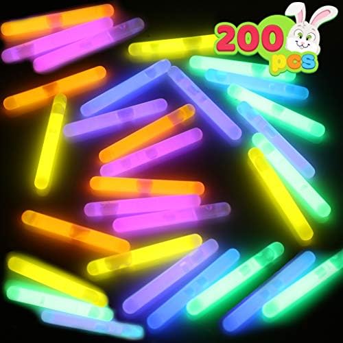 JOYIN 200 Pcs Mini kızdırma çubukları Toplu ile 8 Renkler için Yeni Yıl Arifesinde Parti Malzemeleri, Glow-in-The-Dark, Paskalya